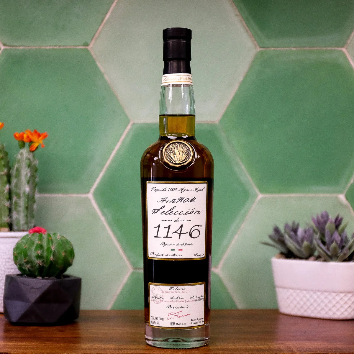 Load image into Gallery viewer, ArteNOM Selección de 1146 Añejo Tequila