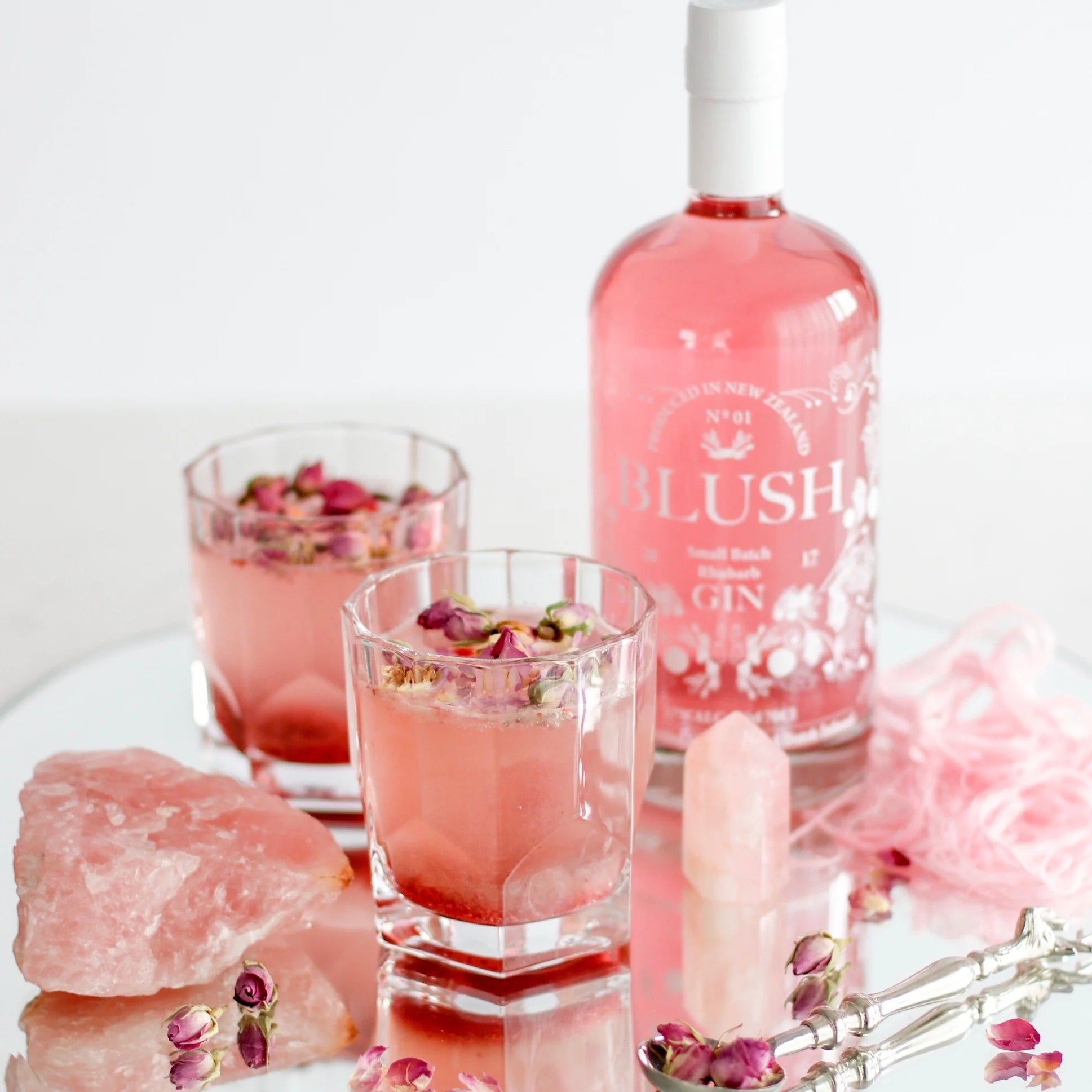 Load image into Gallery viewer, Blush Rhubarb Gin