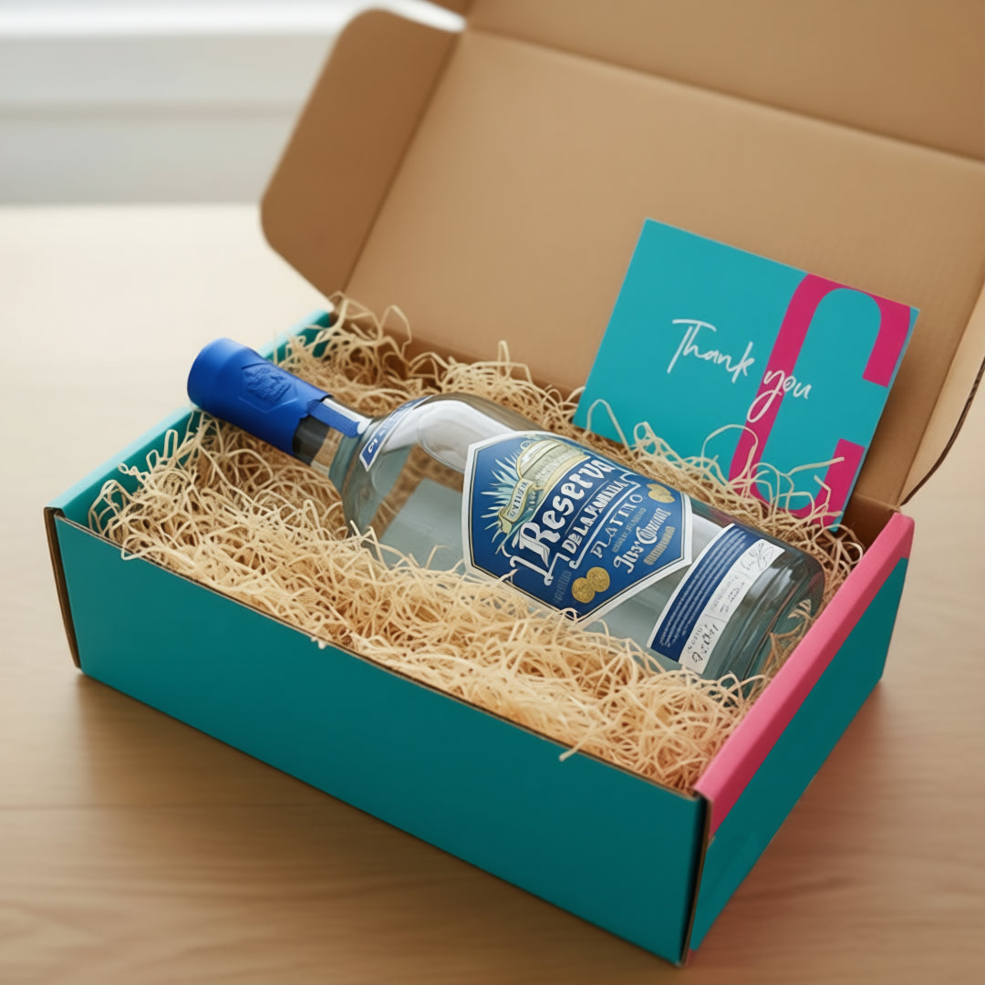 Load image into Gallery viewer, CÎROC Vodka Gift Box
