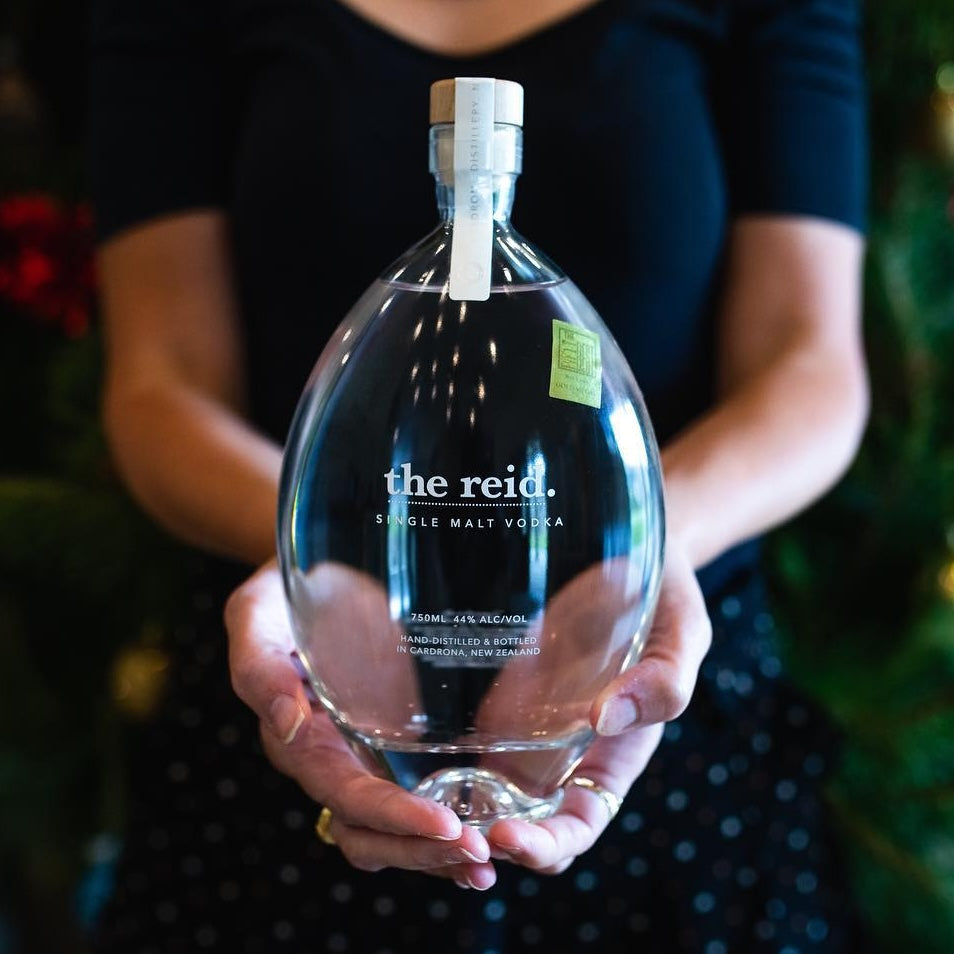Load image into Gallery viewer, Cardrona 'The Reid' Vodka