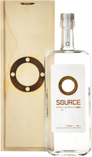 Load image into Gallery viewer, Cardrona &#39;The Source&#39; Gin Gift Box