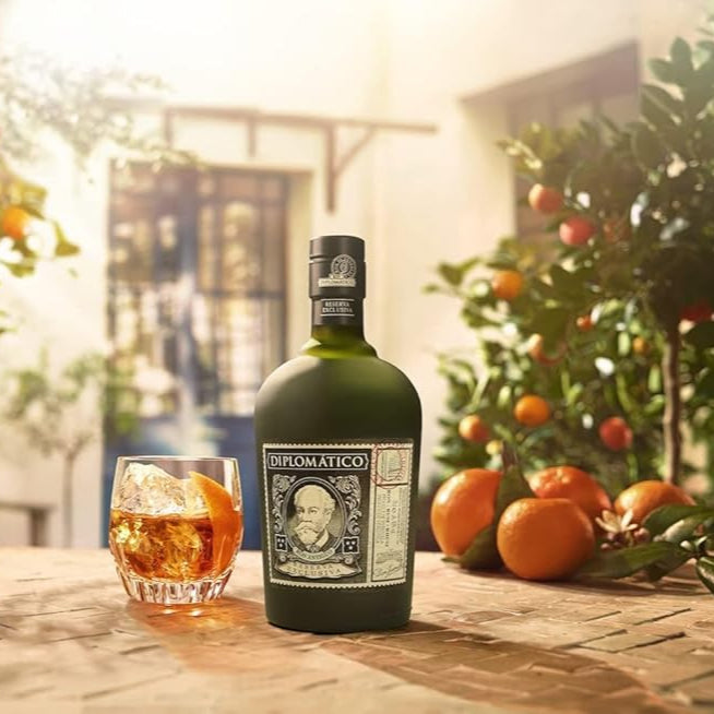 Load image into Gallery viewer, Diplomático Reserva Exclusiva Rum