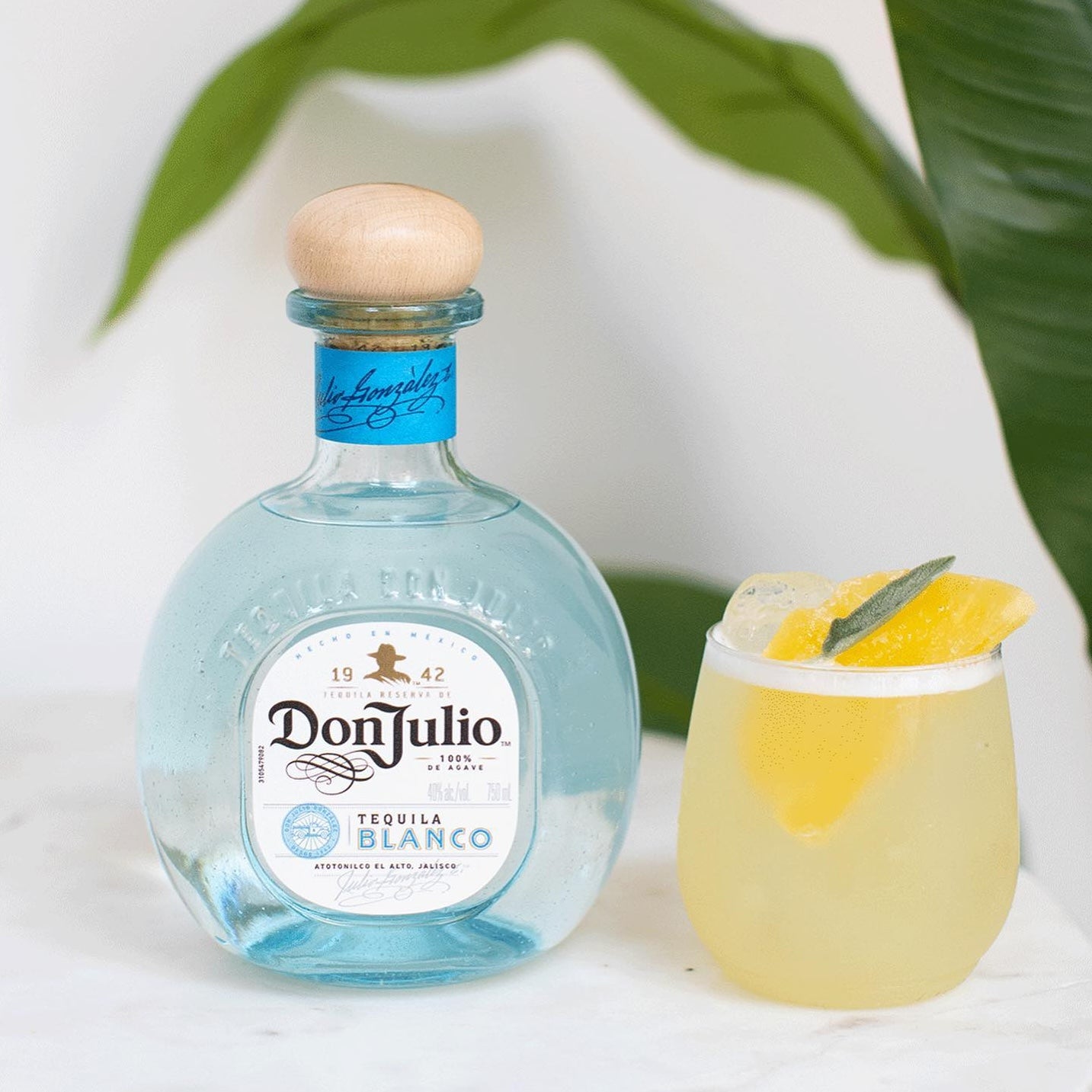 Load image into Gallery viewer, Don Julio Blanco Tequila