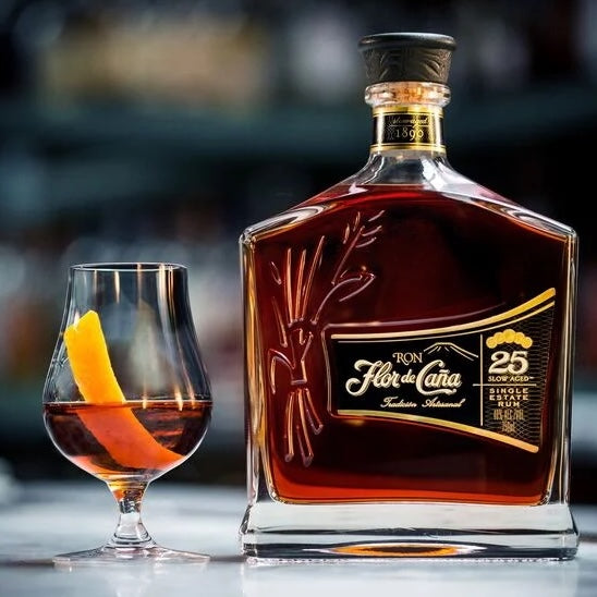 Load image into Gallery viewer, Flor de Caña 25YO Single Estate Rum