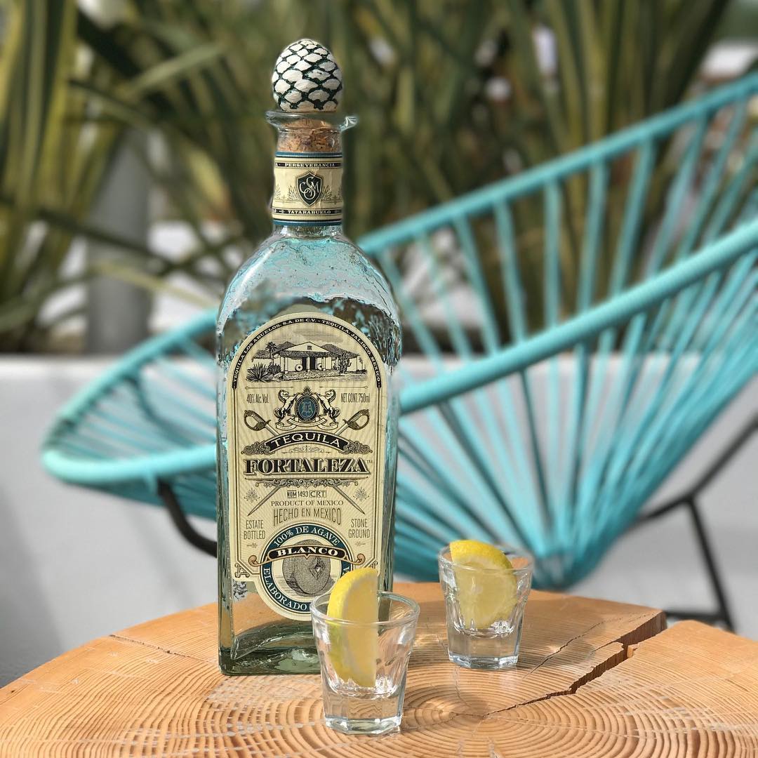 Load image into Gallery viewer, Fortaleza Blanco Tequila