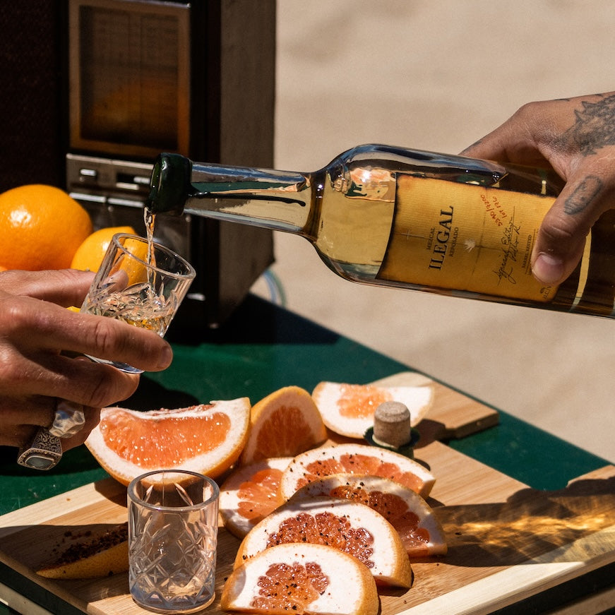 Load image into Gallery viewer, Ilegal Mezcal Reposado
