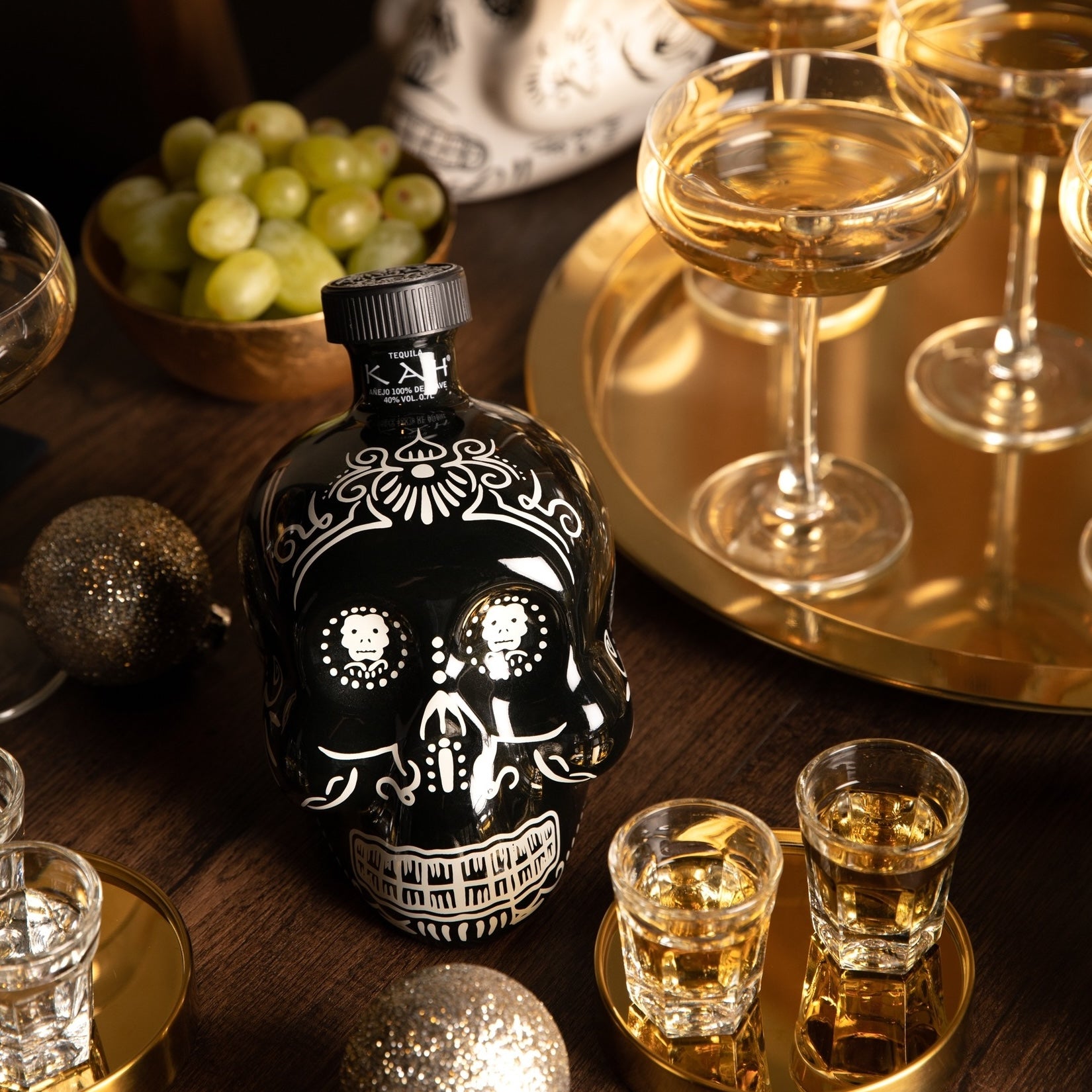 Load image into Gallery viewer, KAH Tequila Añejo