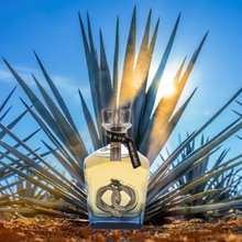 Load image into Gallery viewer, La Hora Azul Blue Hour Reposado Tequila