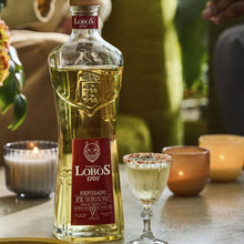 Load image into Gallery viewer, Lobos 1707 Reposado Tequila