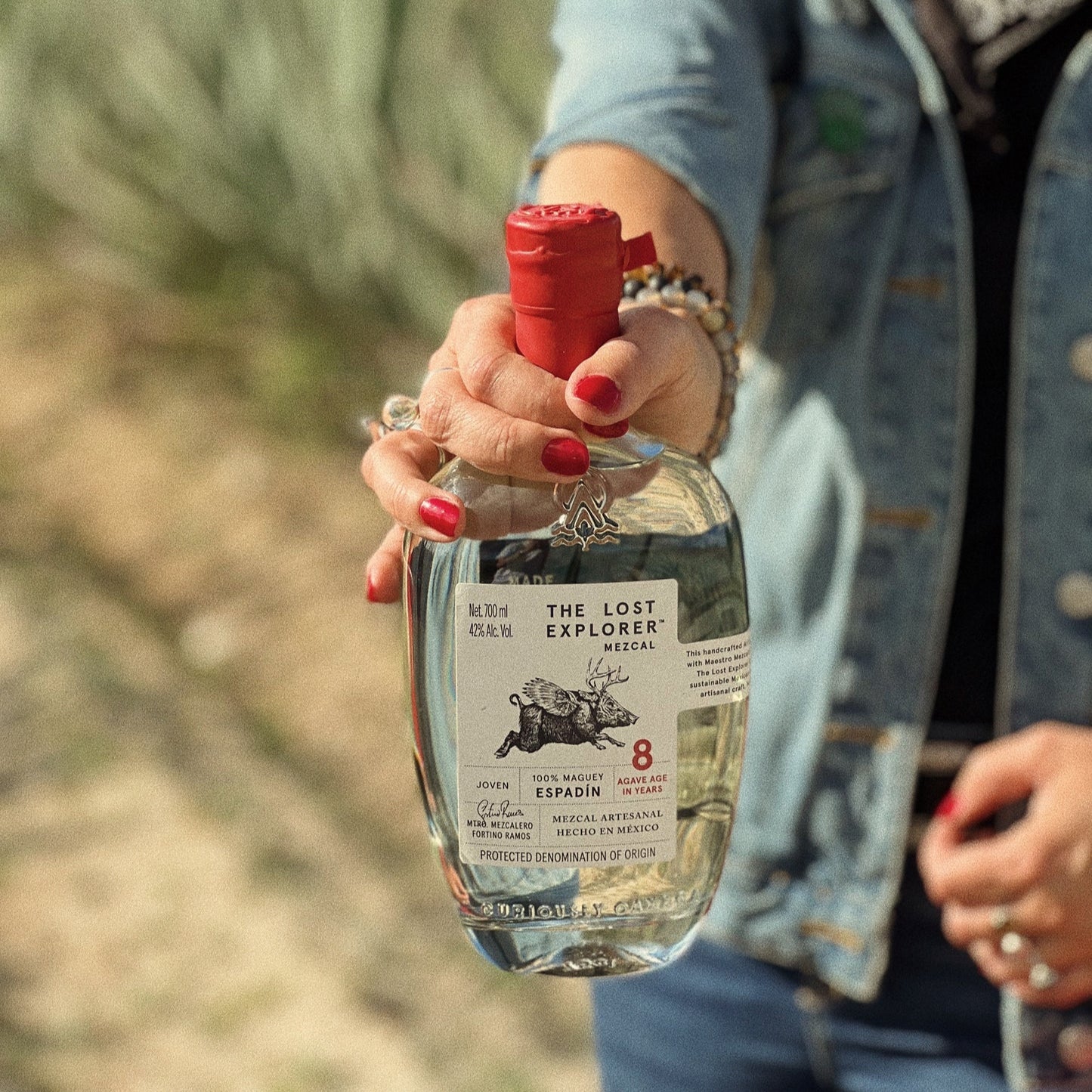 Load image into Gallery viewer, The Lost Explorer Espadín Mezcal