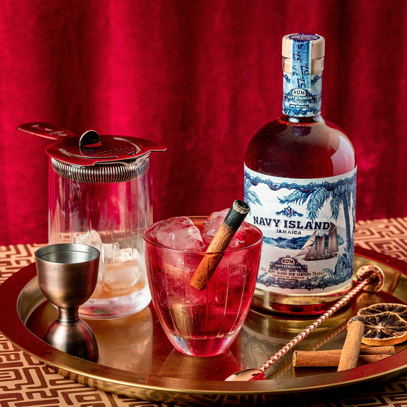 Load image into Gallery viewer, Navy Island Navy Strength Rum