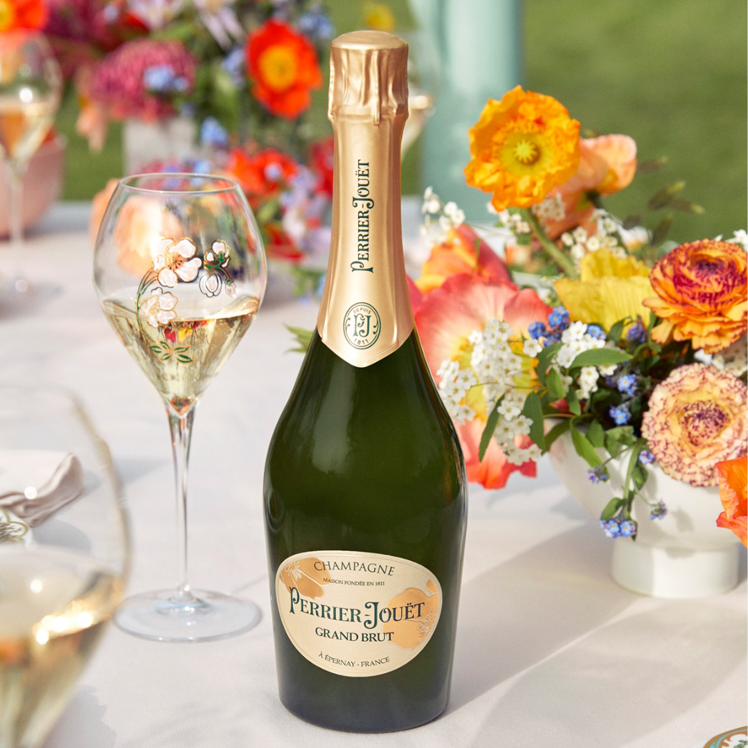 Load image into Gallery viewer, Perrier-Jouët Grand Champagne Gift Box