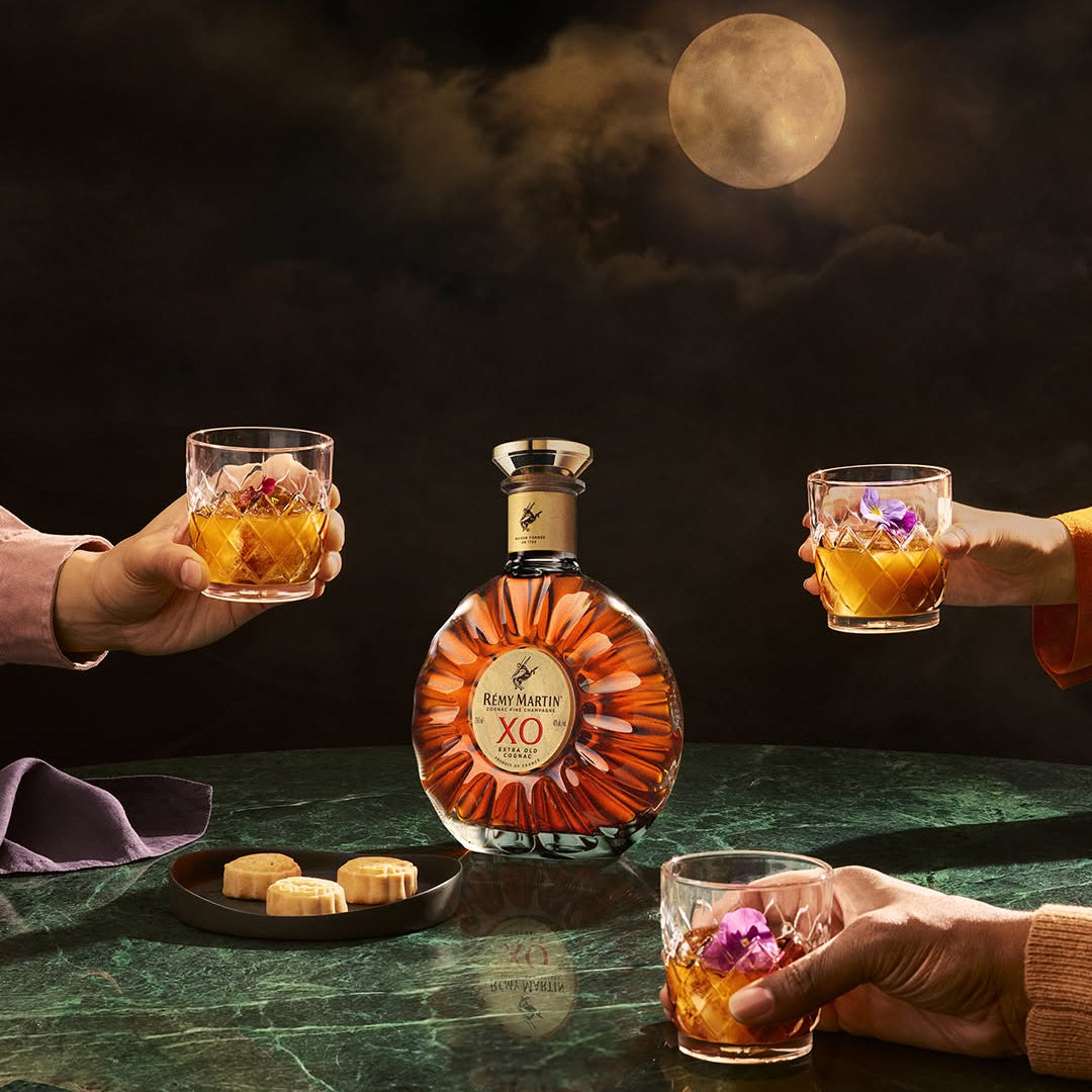 Load image into Gallery viewer, Rémy Martin XO Cognac