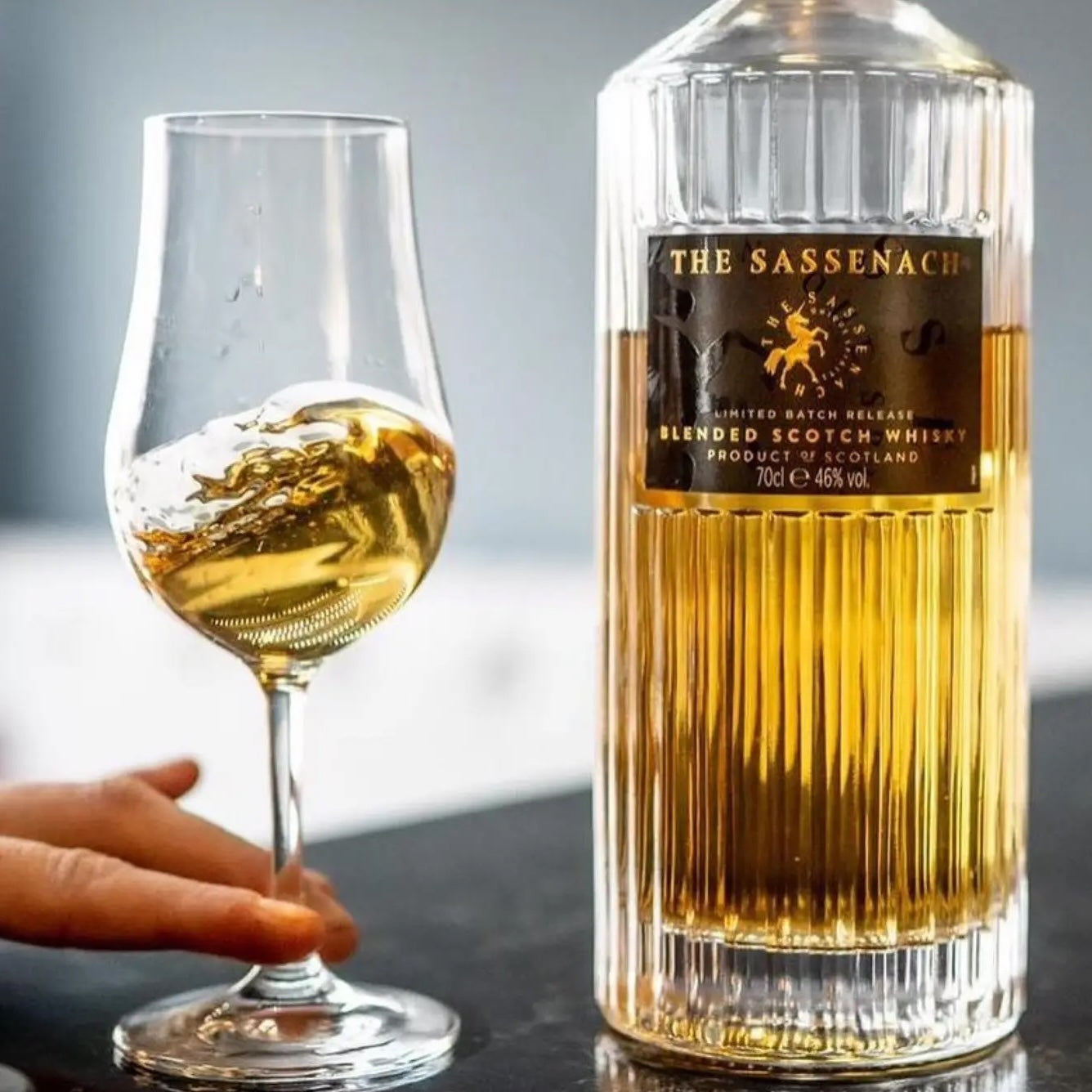 Load image into Gallery viewer, Sassenach Blended Scotch Whisky
