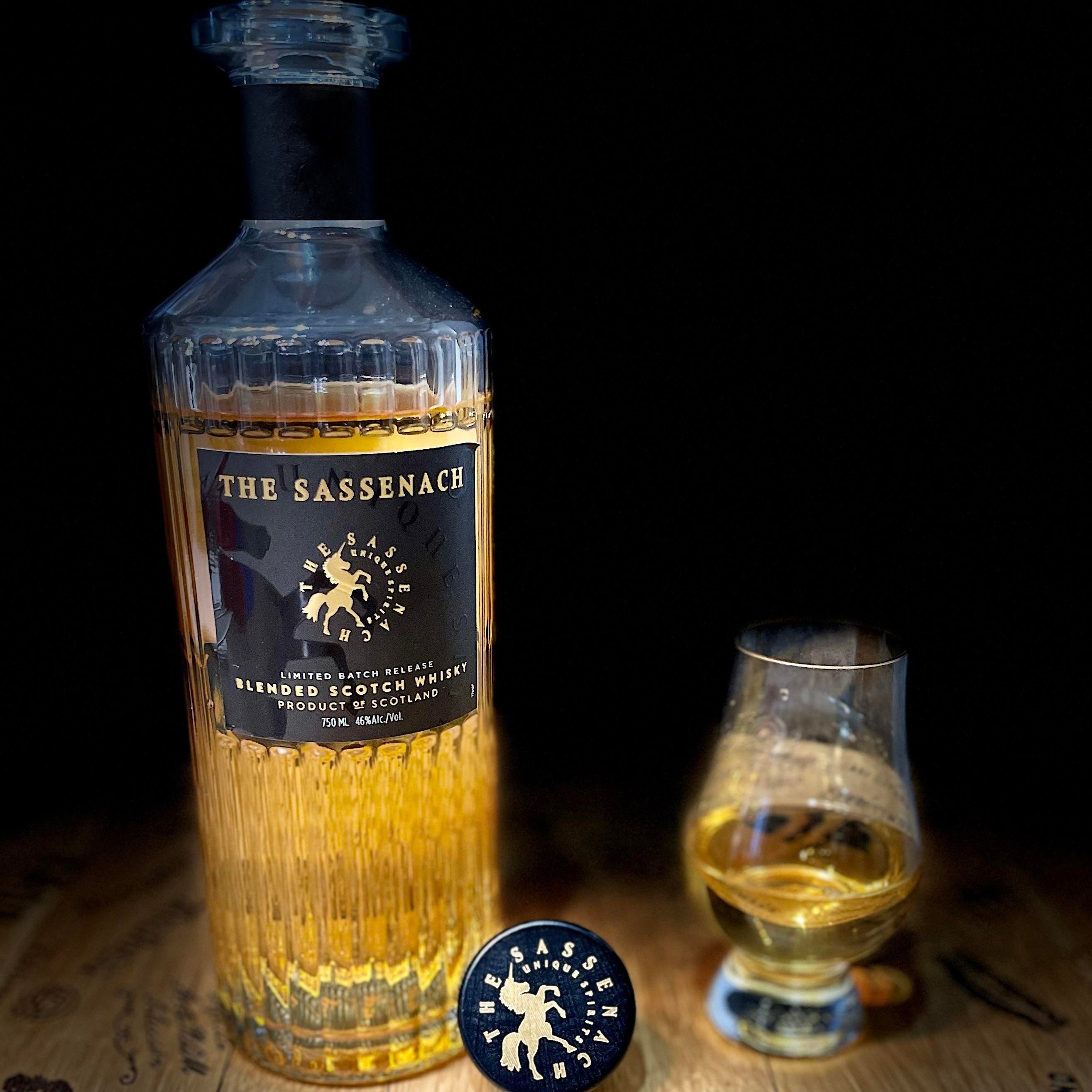 Load image into Gallery viewer, Sassenach Blended Scotch Whisky