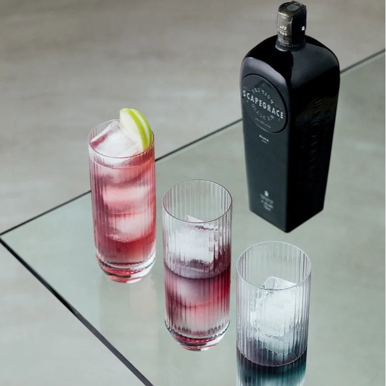 Load image into Gallery viewer, Scapegrace Black Gin