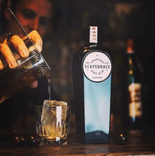 Load image into Gallery viewer, Scapegrace Classic Gin