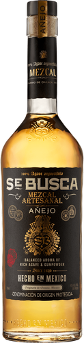 An image of a bottle of Se Busca Mezcal Añejo 700ml