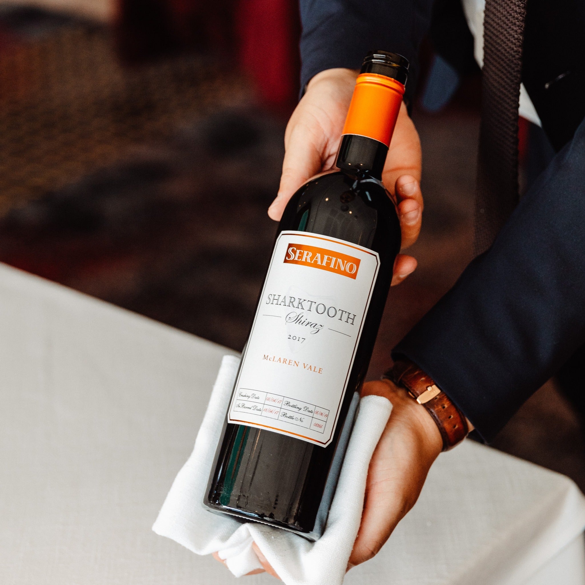 Load image into Gallery viewer, Serafino Sharktooth Shiraz