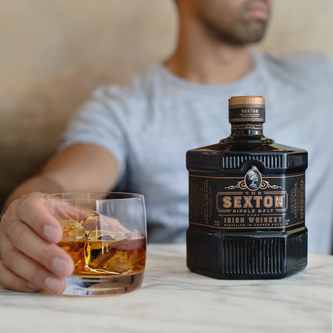 Load image into Gallery viewer, The Sexton Single Malt Irish Whiskey