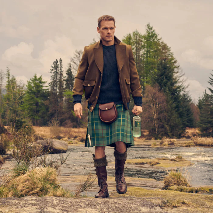 Load image into Gallery viewer, The Sassenach Wild Scottish Gin