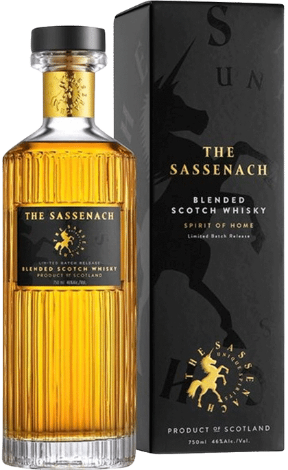 An image of The Sassenach Blended Scotch Whisky including gift box