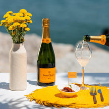Load image into Gallery viewer, Veuve Clicquot Brut Champagne
