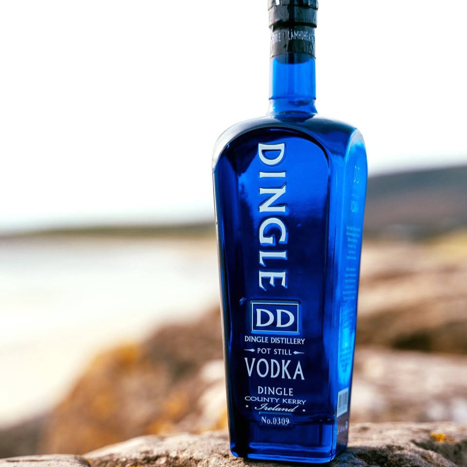 Load image into Gallery viewer, Dingle Distillery Irish Vodka