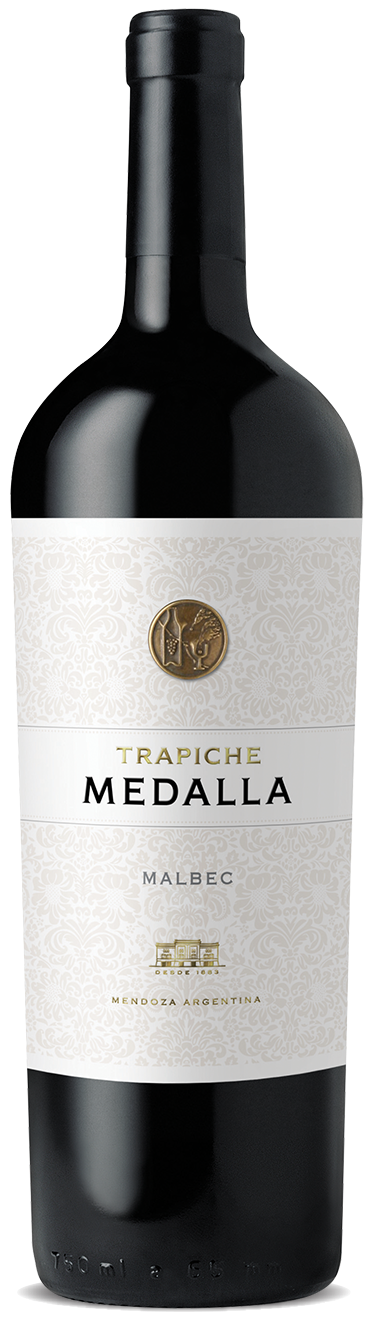 An image of a bottle of Trapiche Medalla Malbec from Mendoza in Argentina. An easy drinking, superb Malbec wine